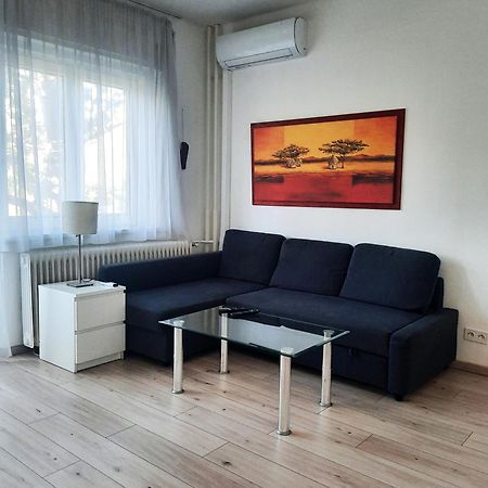 Andrassy Apartment With Inside Parking Budapest Exterior photo